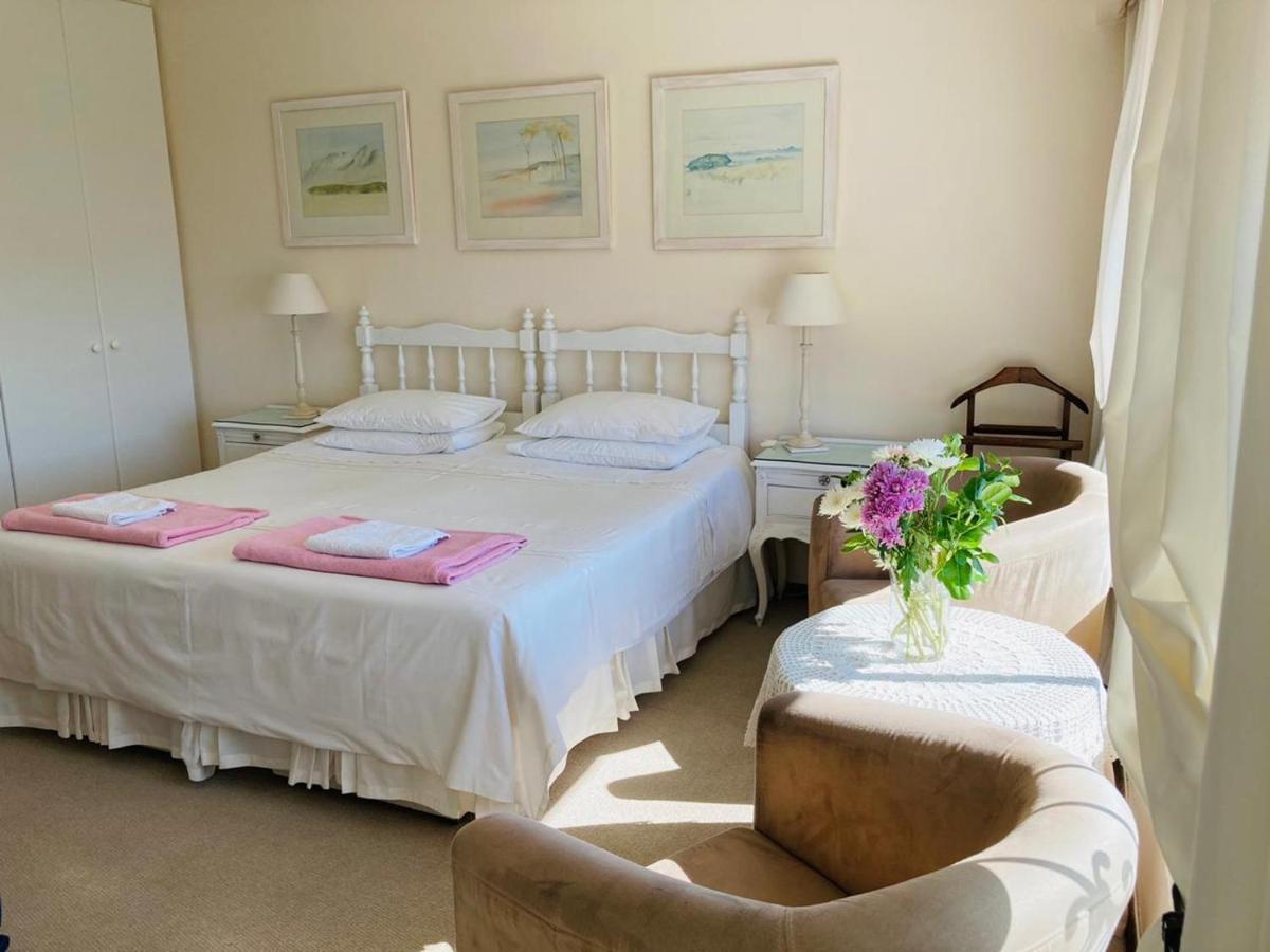 Marie'S Self-Catering Accomodation Cape Town Exterior photo